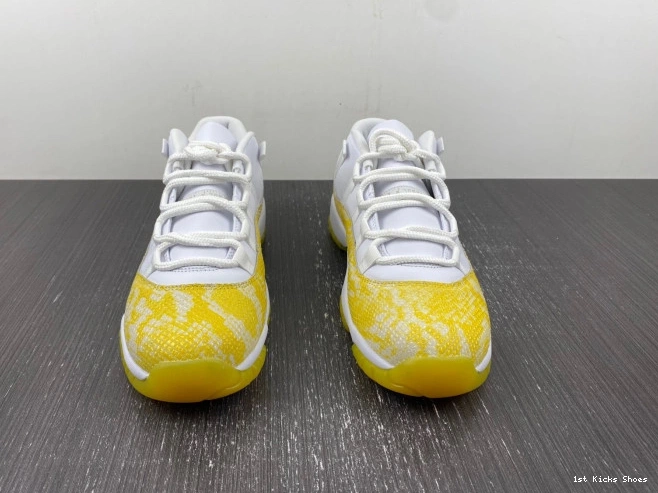 1st Kicks Air Jordan Snakeskin AH7860-107 WMNS Low 11 Yellow 0806
